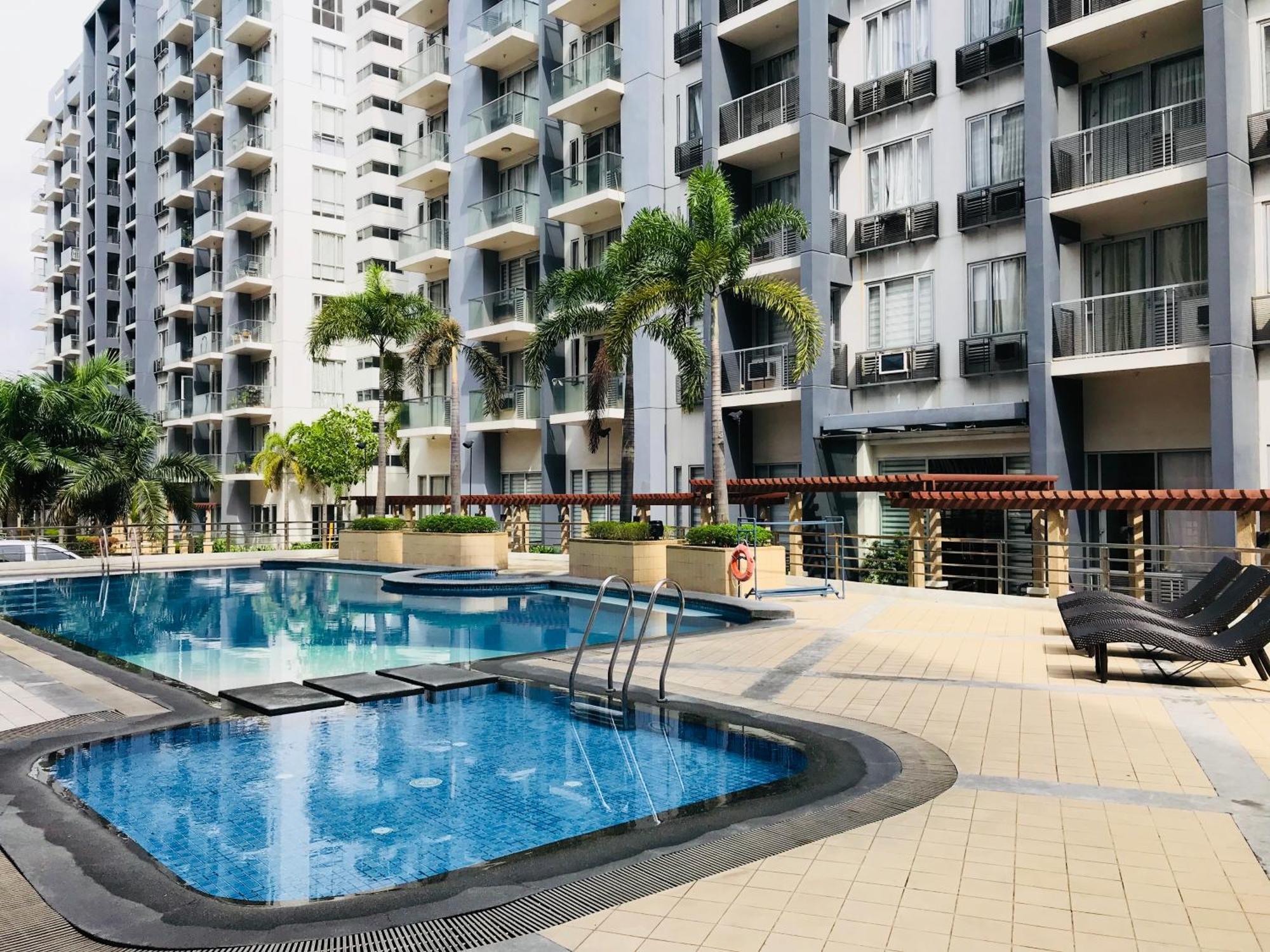 Condo 1 Palm Tree Across Naia T3 파사이 외부 사진