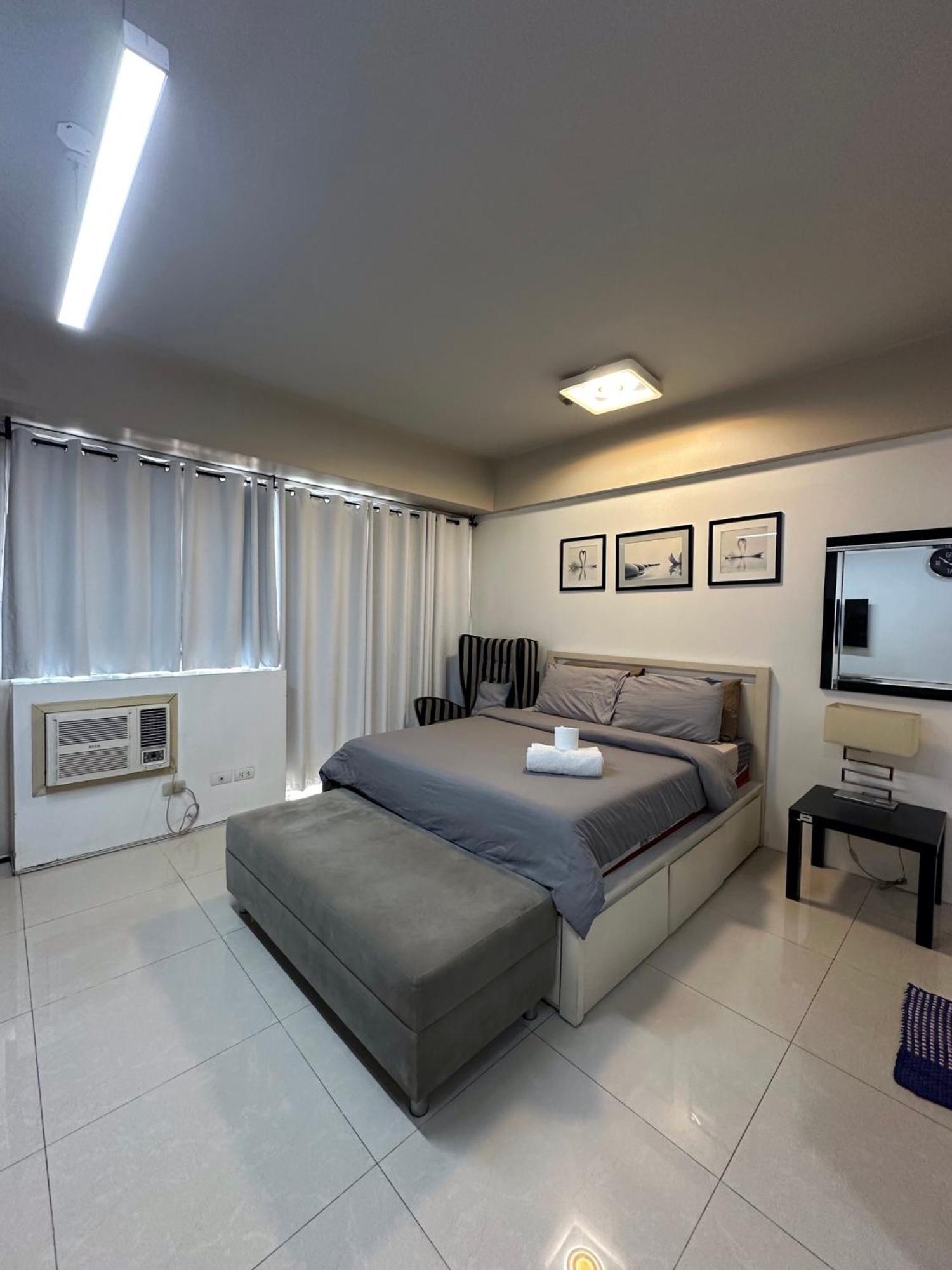 Condo 1 Palm Tree Across Naia T3 파사이 외부 사진