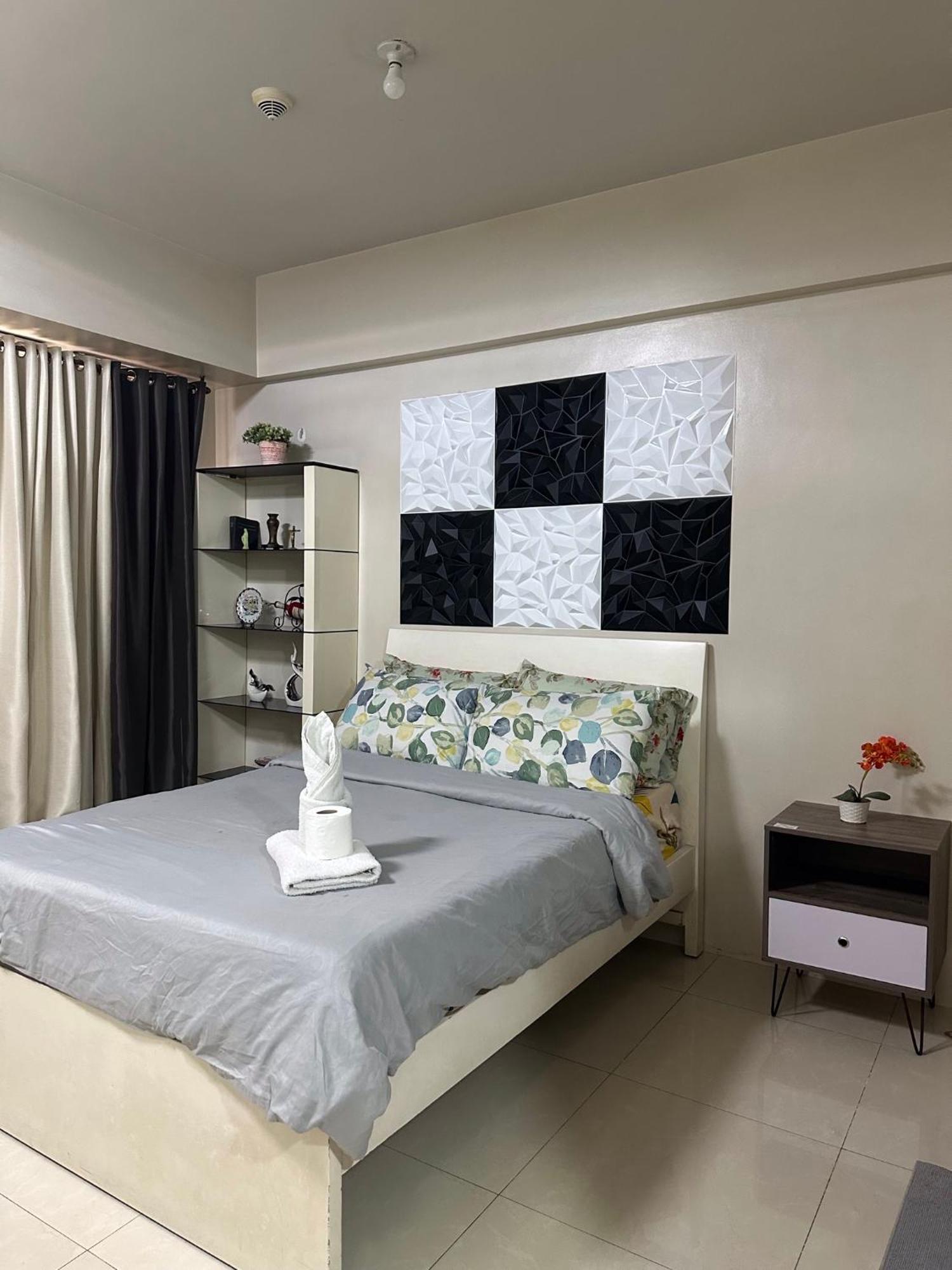 Condo 1 Palm Tree Across Naia T3 파사이 외부 사진