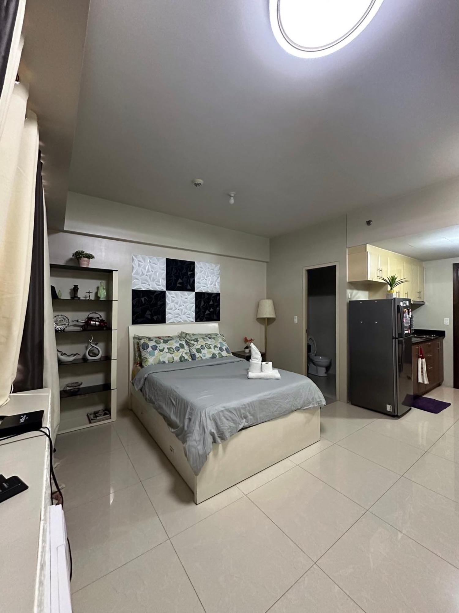 Condo 1 Palm Tree Across Naia T3 파사이 외부 사진