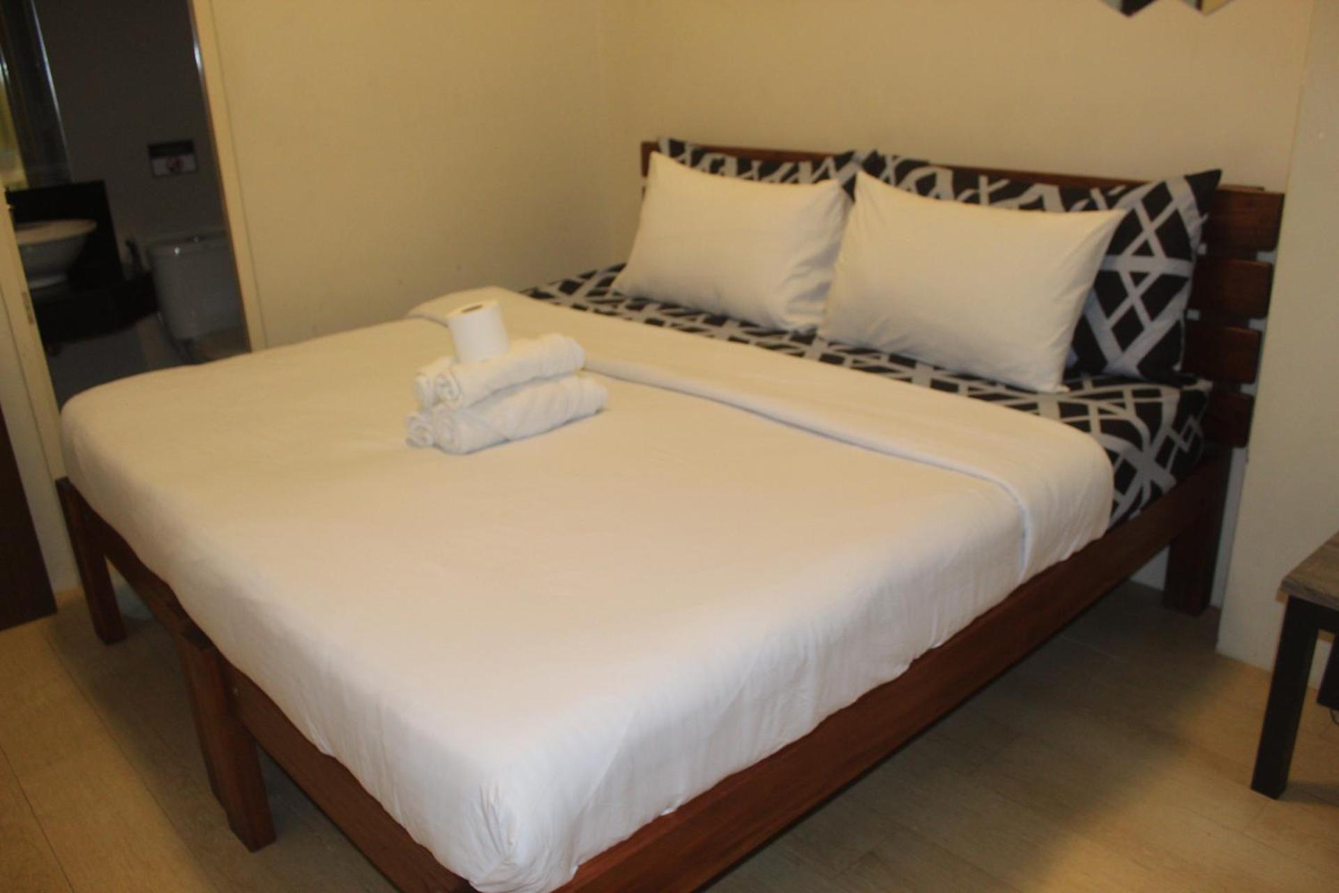 Condo 1 Palm Tree Across Naia T3 파사이 외부 사진